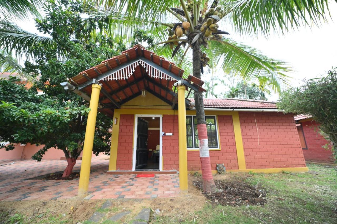 Coorg Homestay Resort Kushālnagar Buitenkant foto